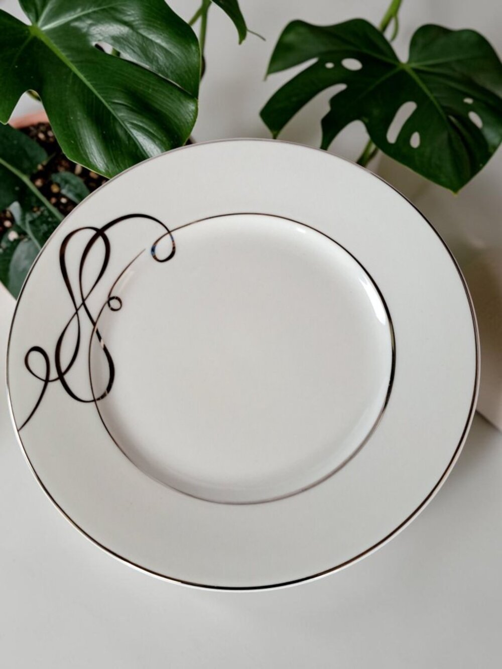 Mikasa Love Story Platinum Round 7' Bread & Butter Plate